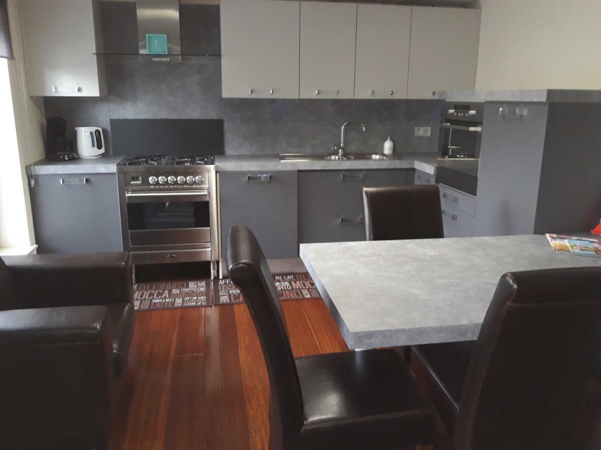 Cosy Corner Apartment ลอมเมล ภายนอก รูปภาพ